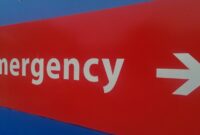 Emergency car safety kit